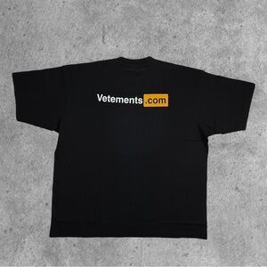 Vetements Black Graphic T-Shirt